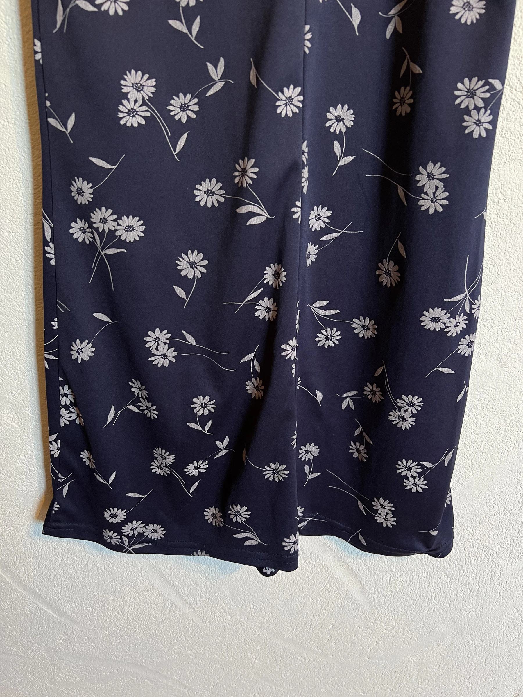 🌼 Vintage Jennyfer navy blue floral dress – size 36 – straight cut – photo 10